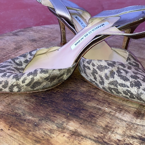 Manolo Blahnik leopard print heels - Picture 8 of 8